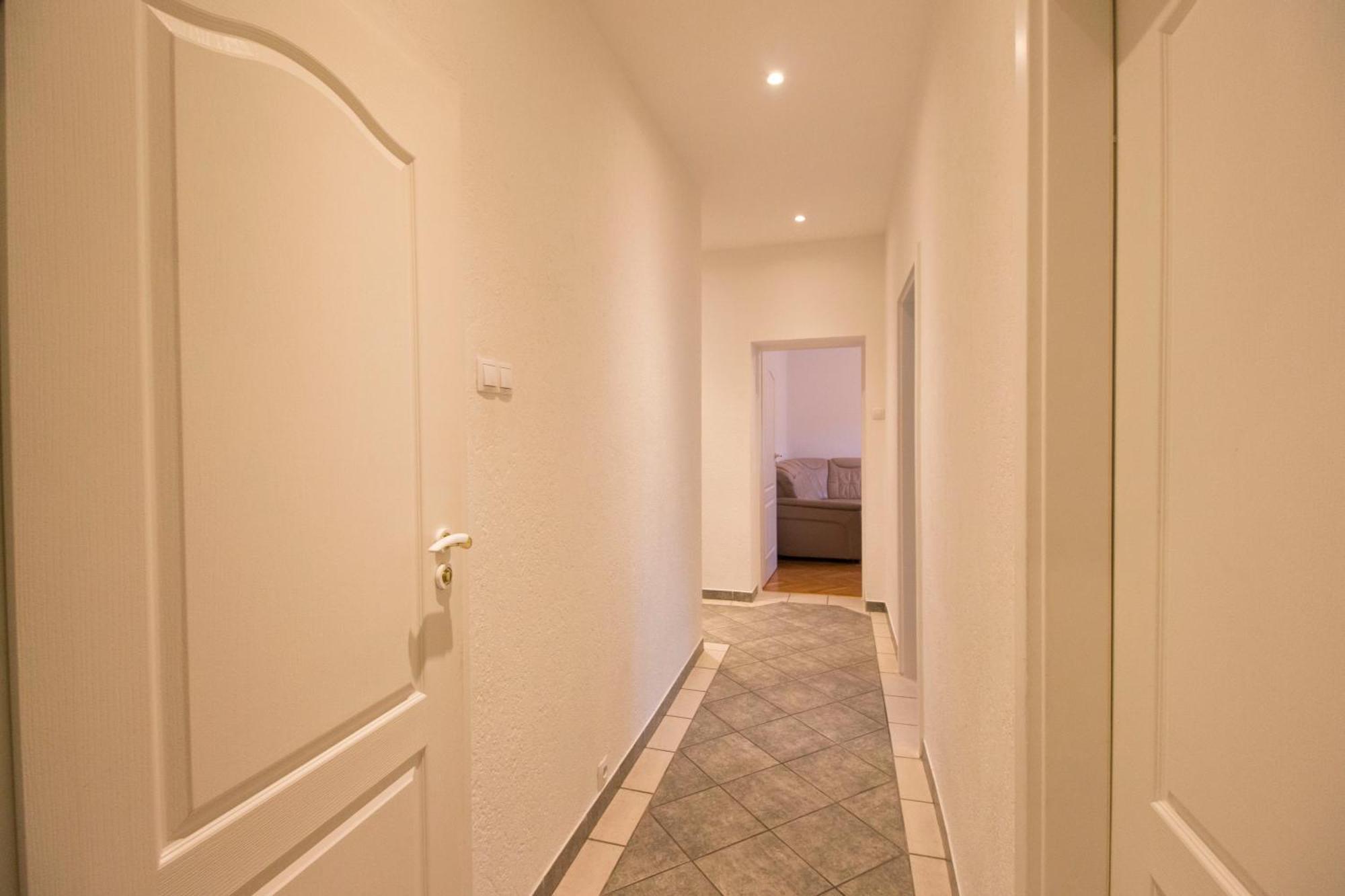 Happyestate Ul Rynek Old Town Apartment Wroclaw Exterior photo